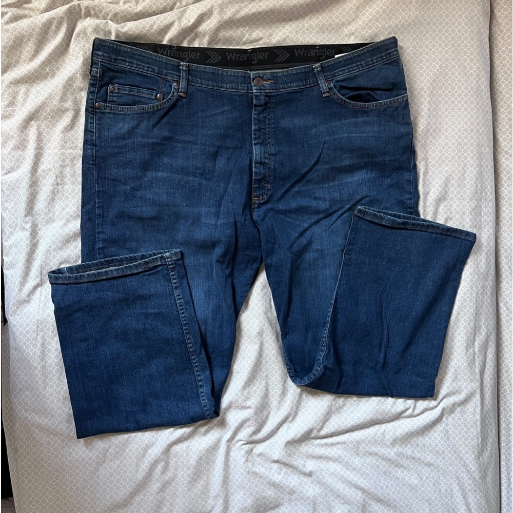 Wrangler Men’s 44X29 Relaxed and Distressed